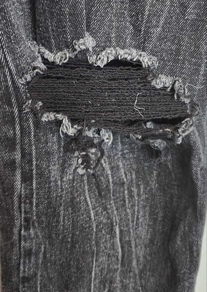 Abercrombie & Fitch Ultra High Rise Mom Jeans Distressed Washed Black Ra… - Picture 3 of 7